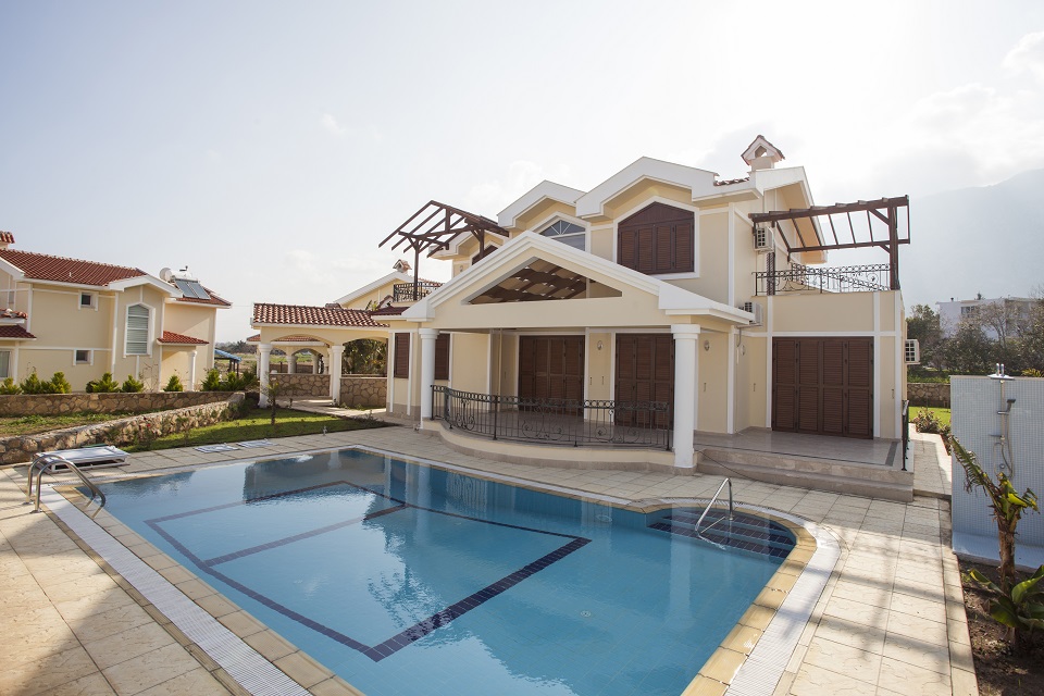 Elizabetta Villa Girne